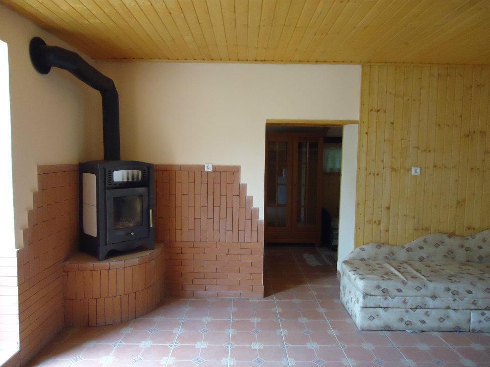 Toldi Vendeghaz Hotel Felsőtold Buitenkant foto