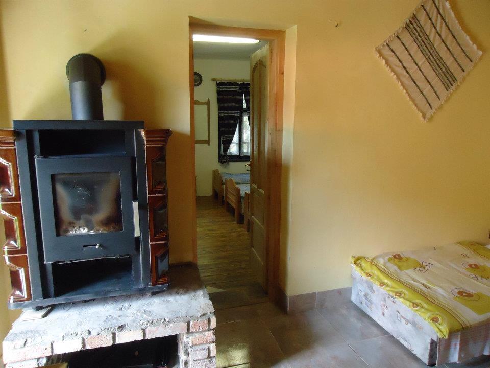 Toldi Vendeghaz Hotel Felsőtold Buitenkant foto